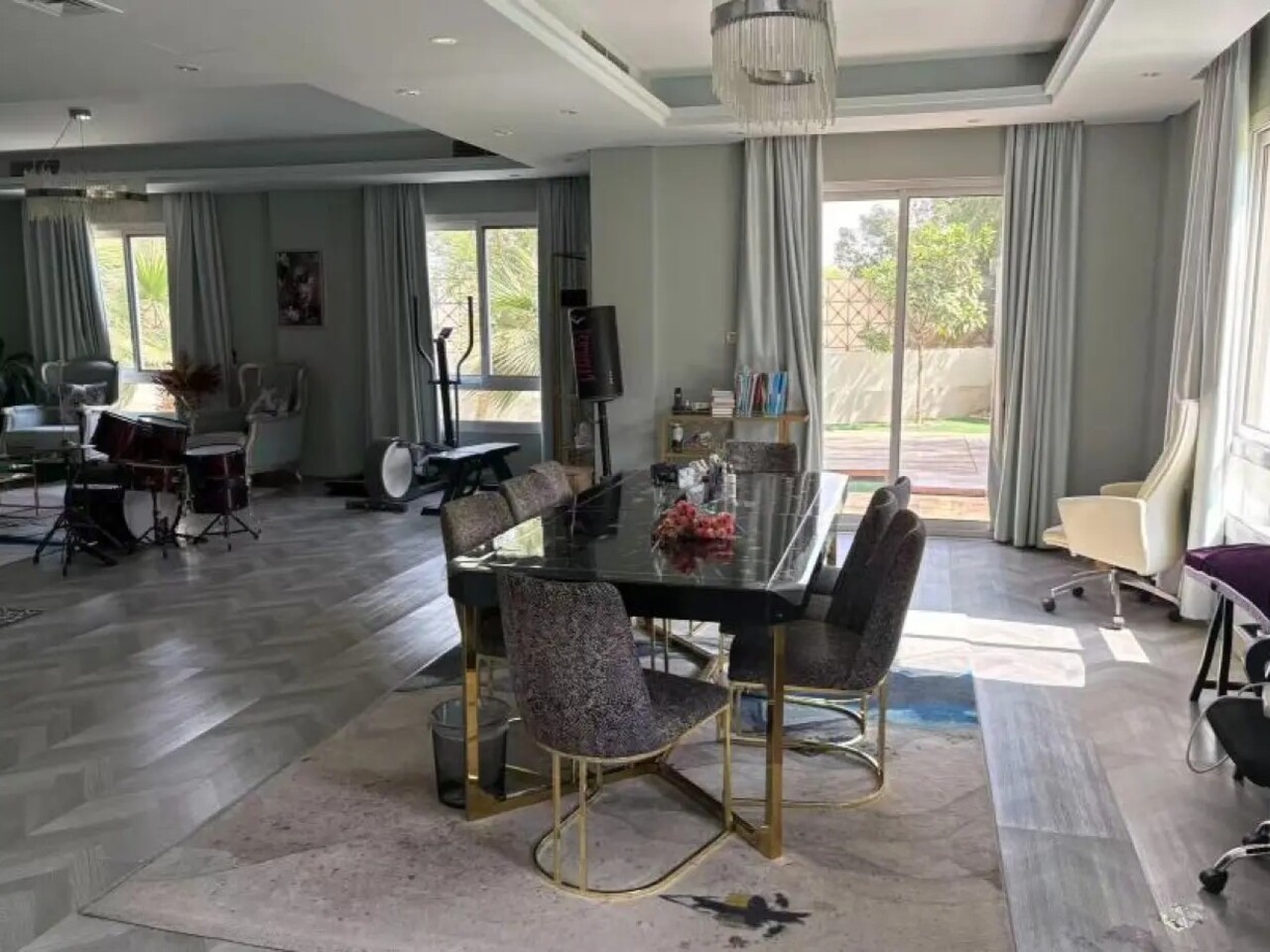 C Villas – Living Legends